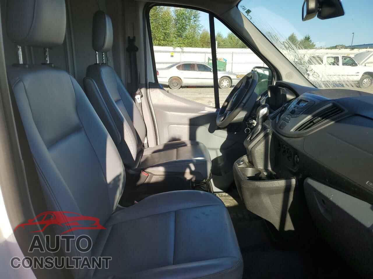FORD TRANSIT 2019 - 1FTYR2CM2KKA32300