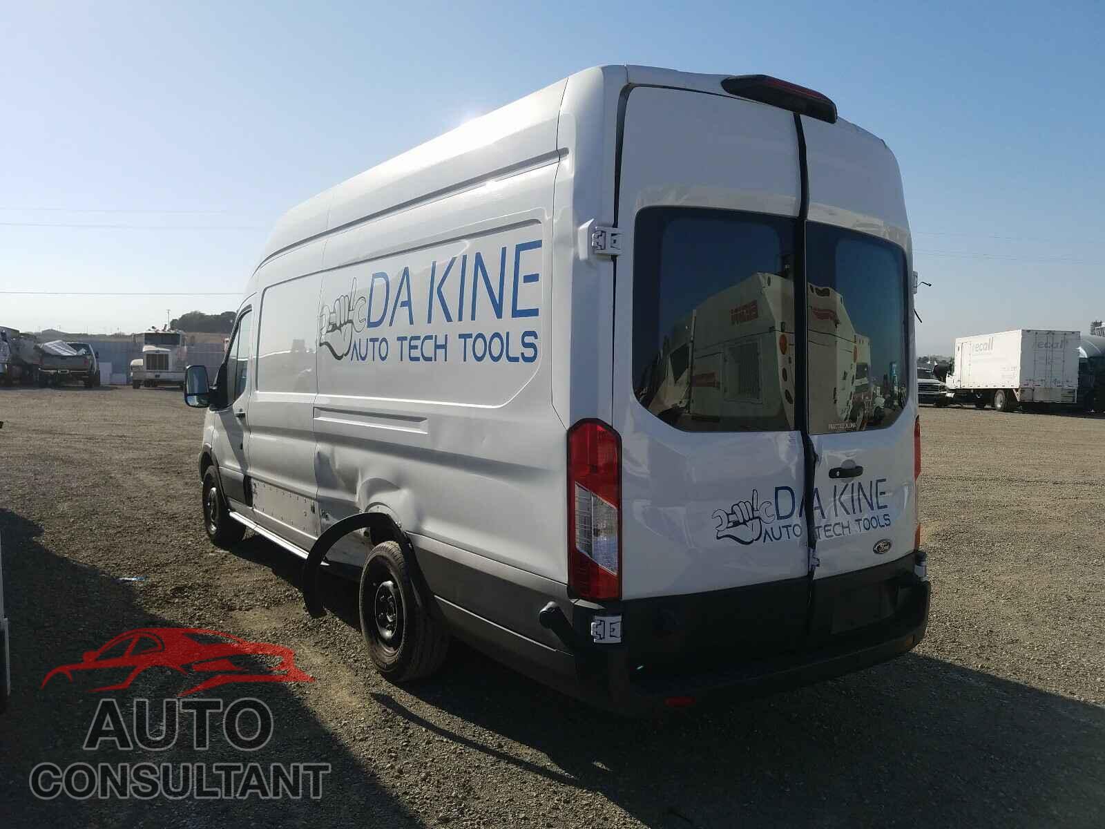 FORD TRANSIT CO 2018 - 1FTYR3XM6JKA43766