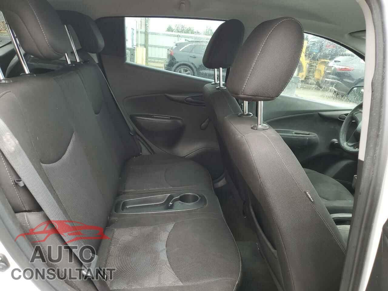 CHEVROLET SPARK 2017 - KL8CB6SA0HC736701