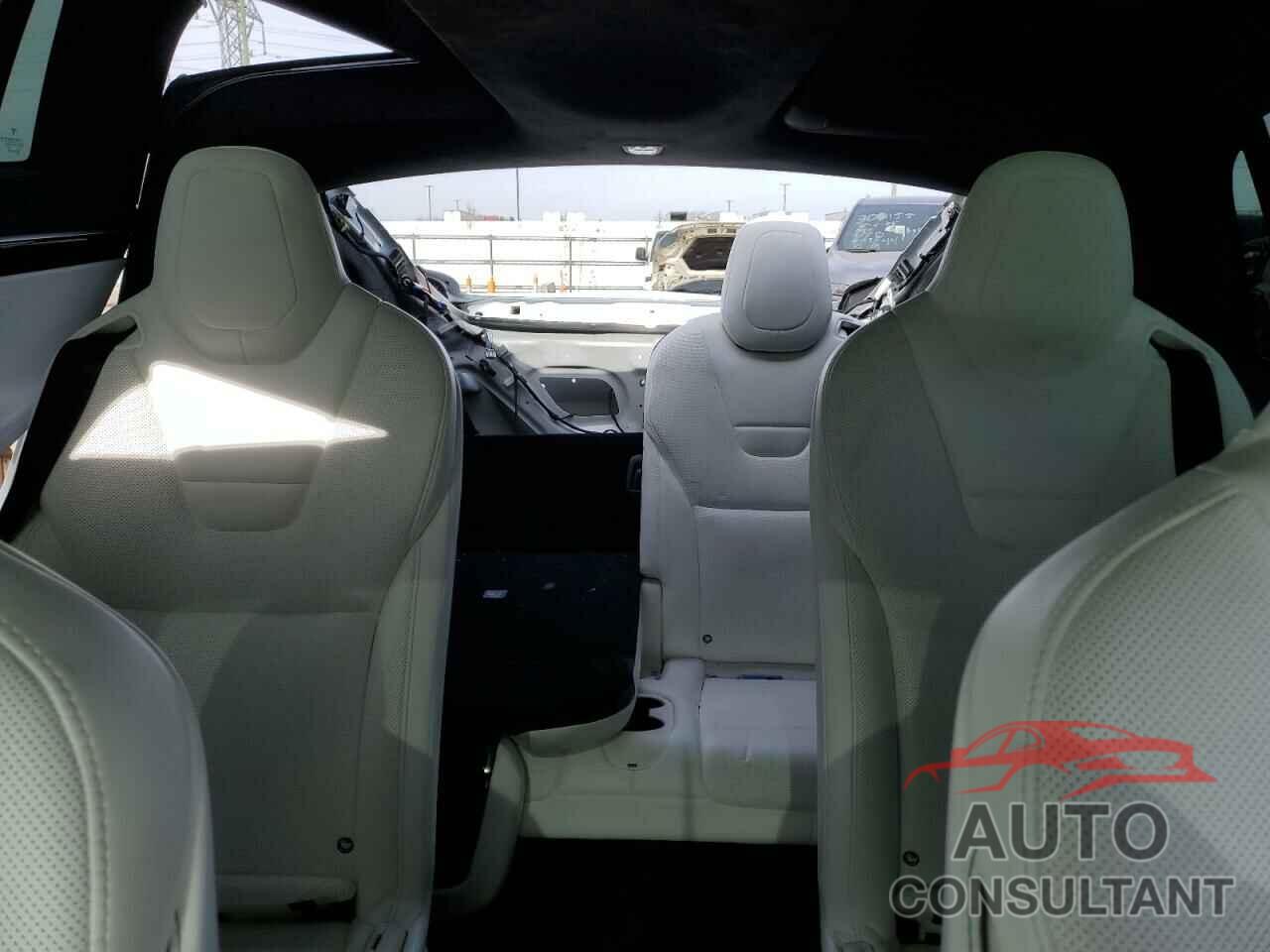 TESLA MODEL X 2016 - 5YJXCBE2XGF022028
