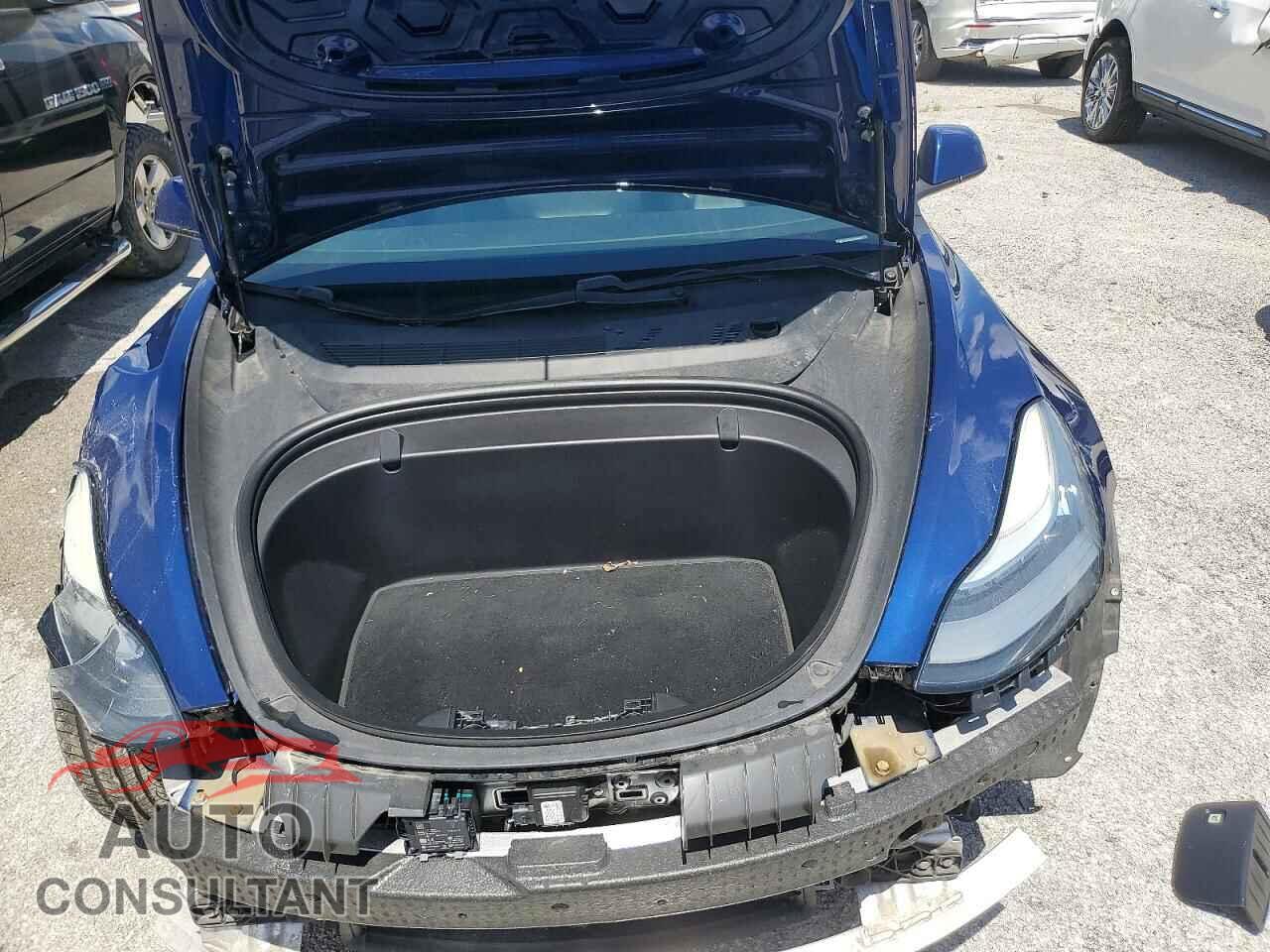 TESLA MODEL 3 2019 - 5YJ3E1EBXKF389863