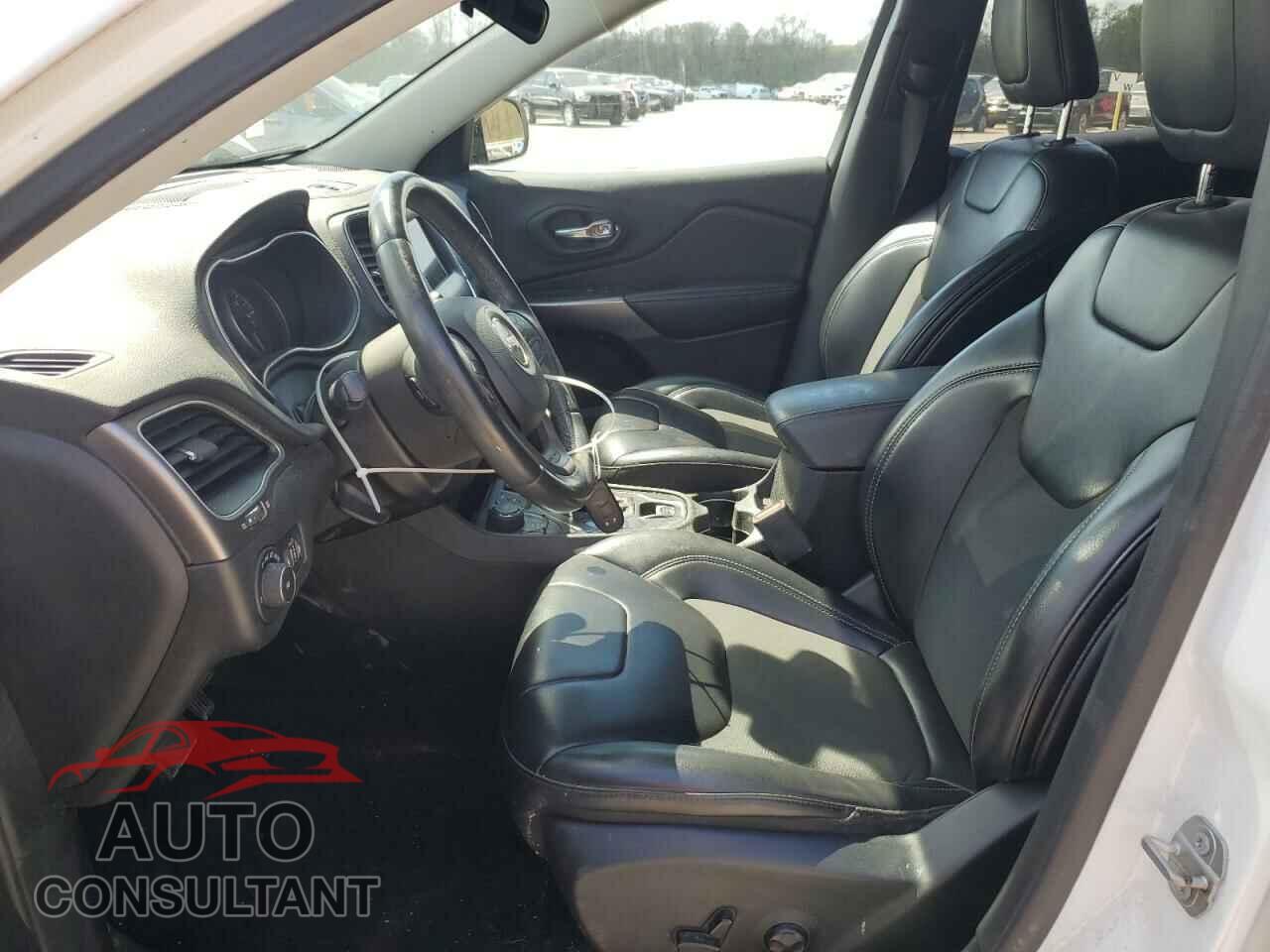 JEEP GRAND CHER 2019 - 1C4PJMLB2KD199130