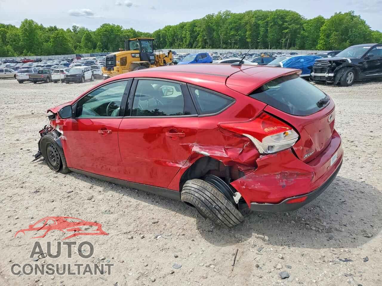 FORD FOCUS 2012 - 1FAHP3K2XCL134103