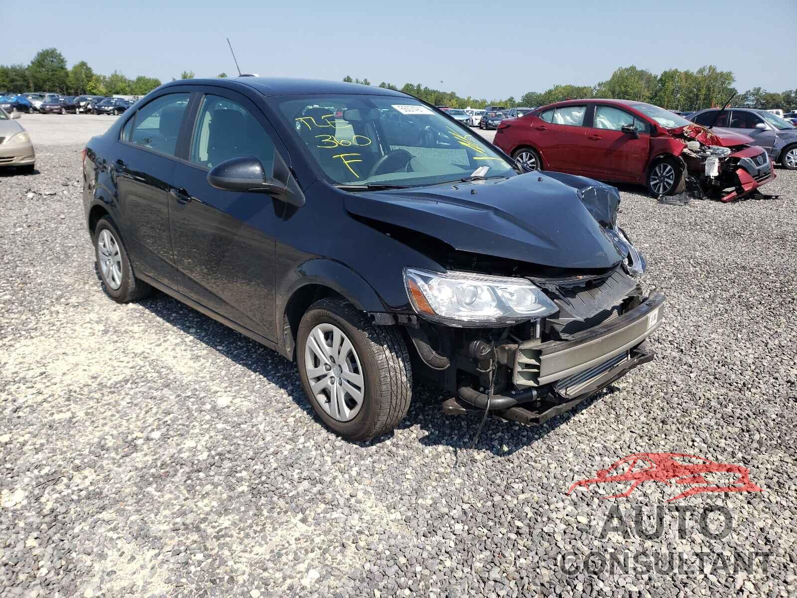 CHEVROLET SONIC 2019 - 1G1JB5SB7K4133868