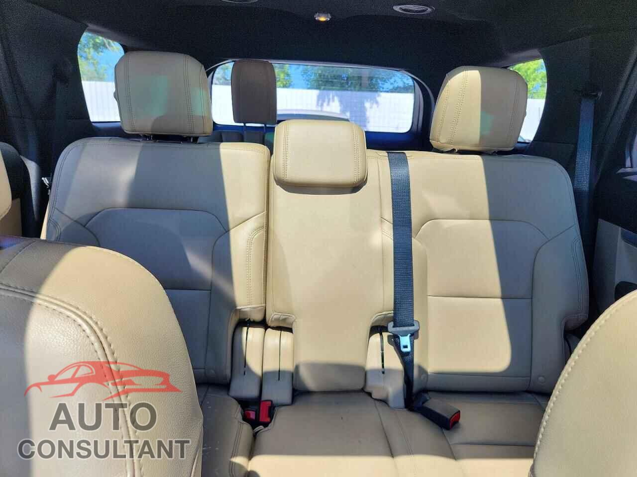 FORD EXPLORER 2017 - 1FM5K8D8XHGB52686