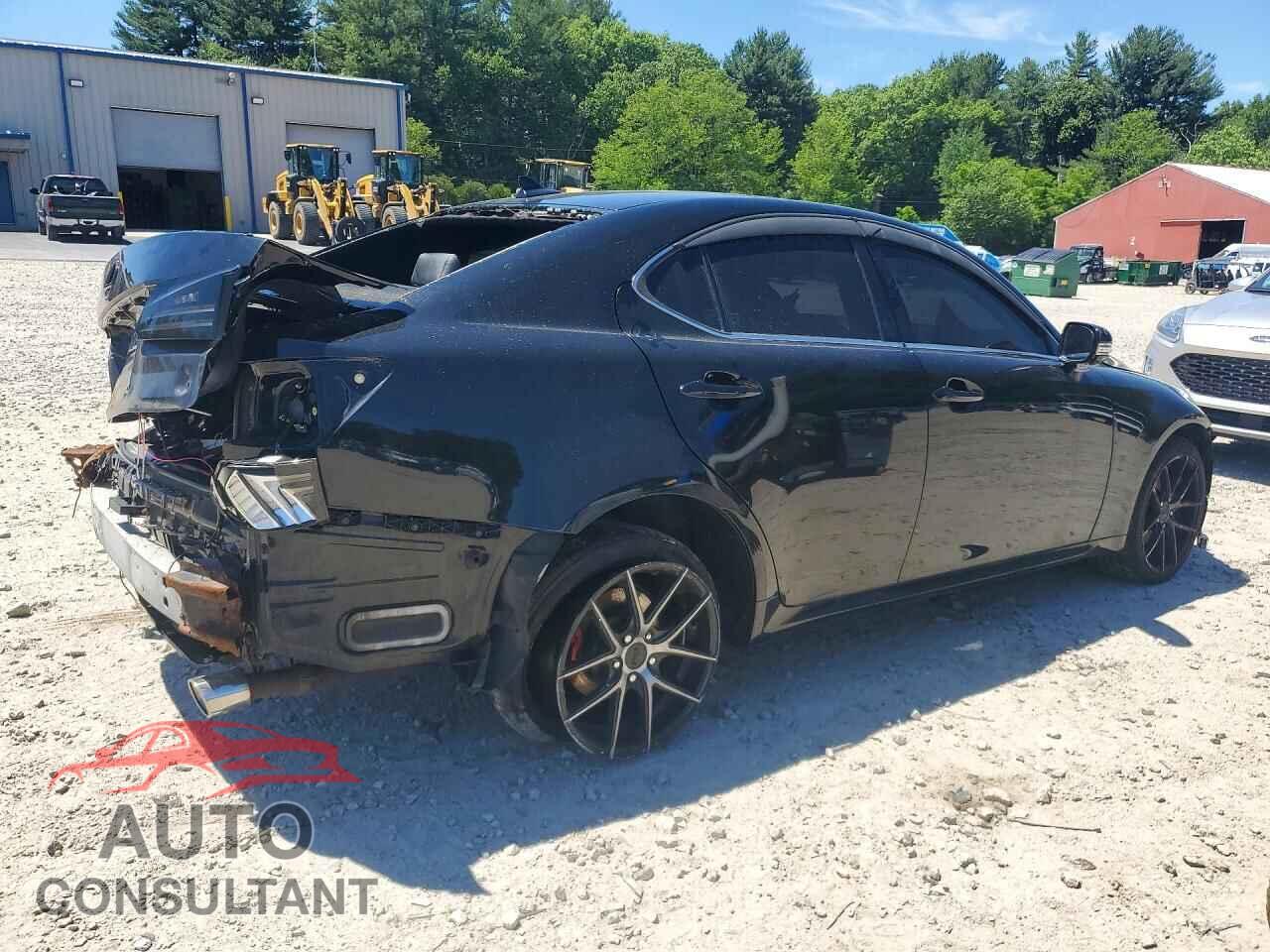 LEXUS IS 2012 - JTHCF5C20C5059898