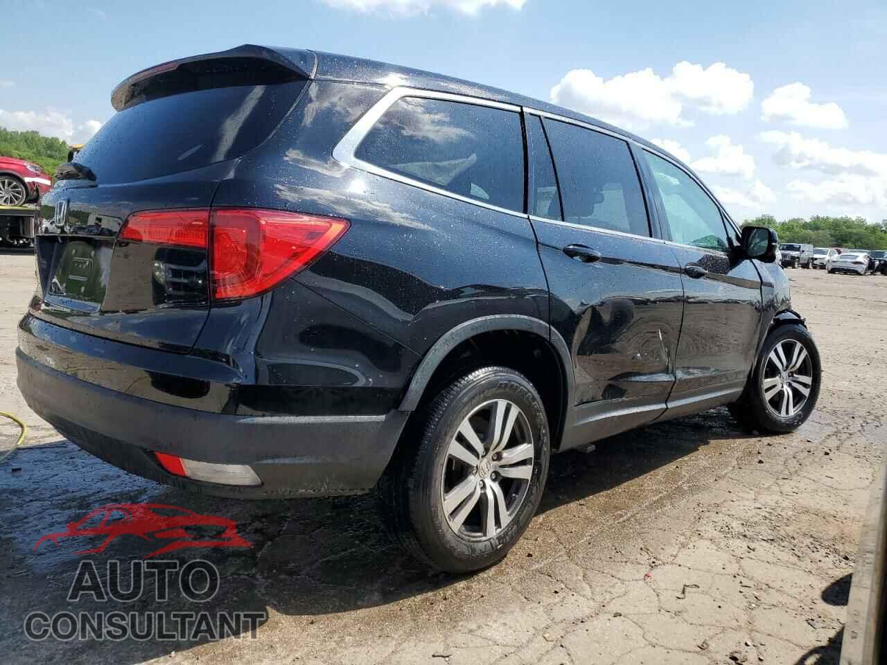 HONDA PILOT 2017 - 5FNYF5H5XHB045409