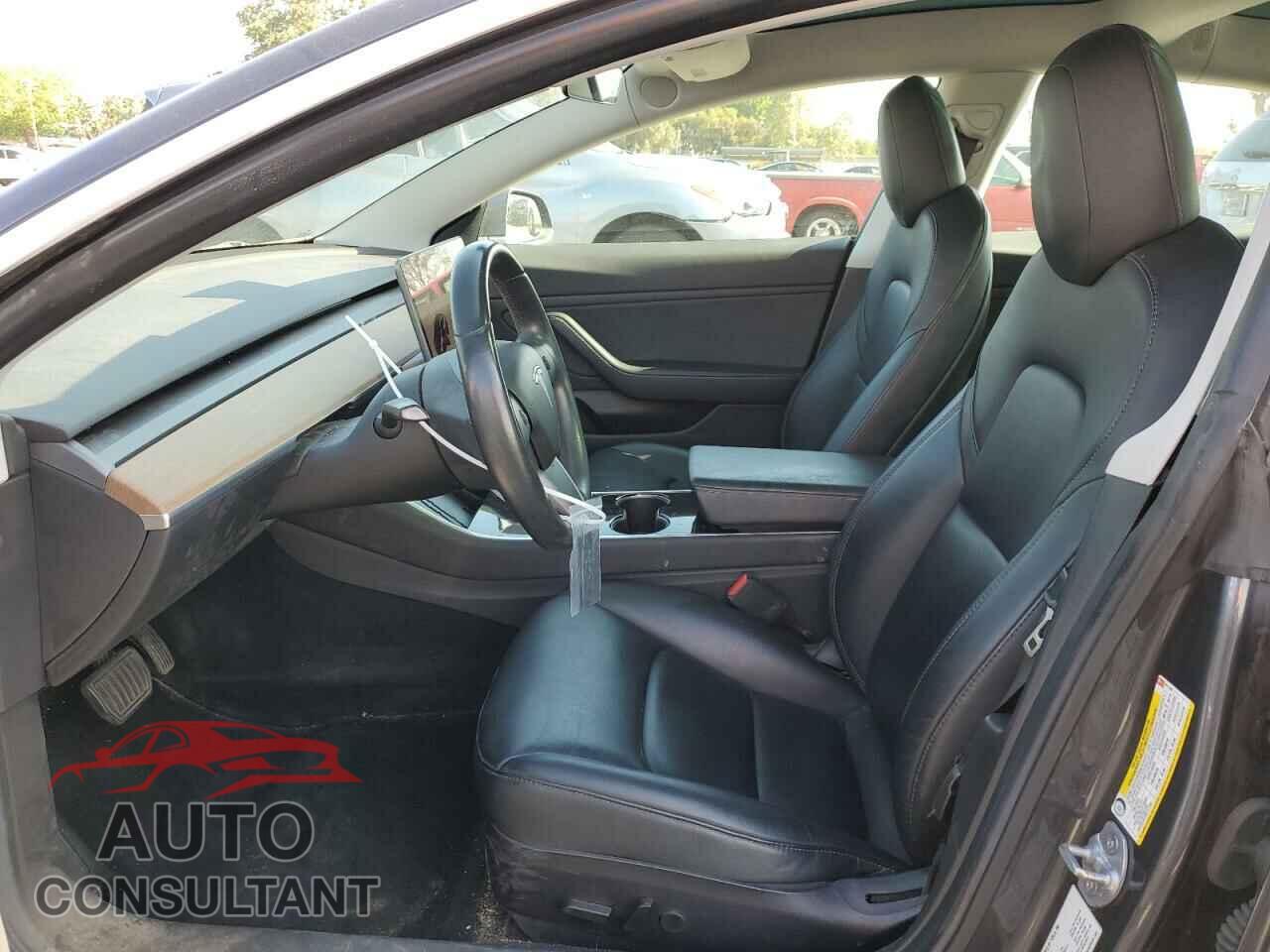 TESLA MODEL 3 2019 - 5YJ3E1EA0KF411182