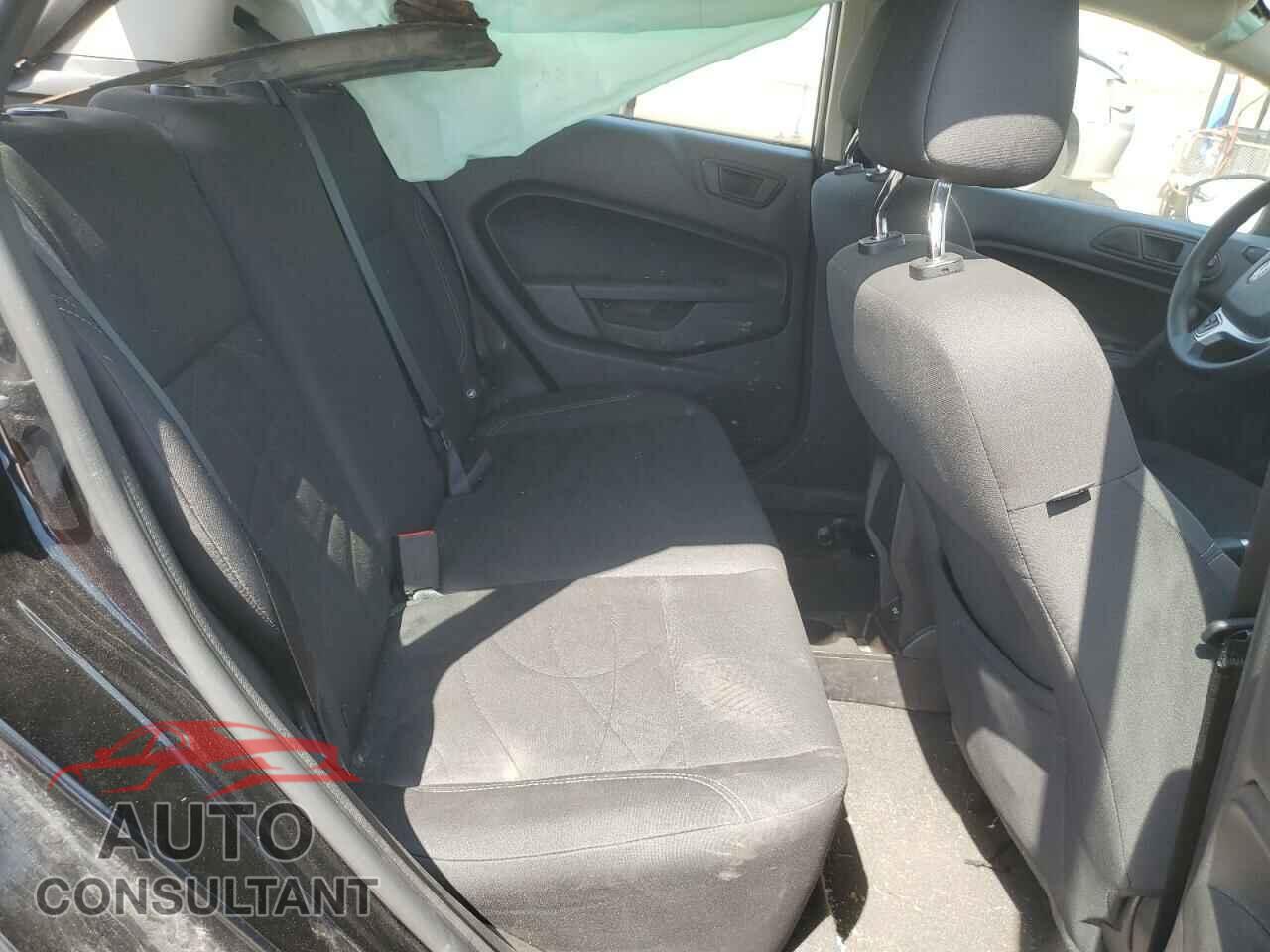 FORD FIESTA 2017 - 3FADP4EJ4HM163125