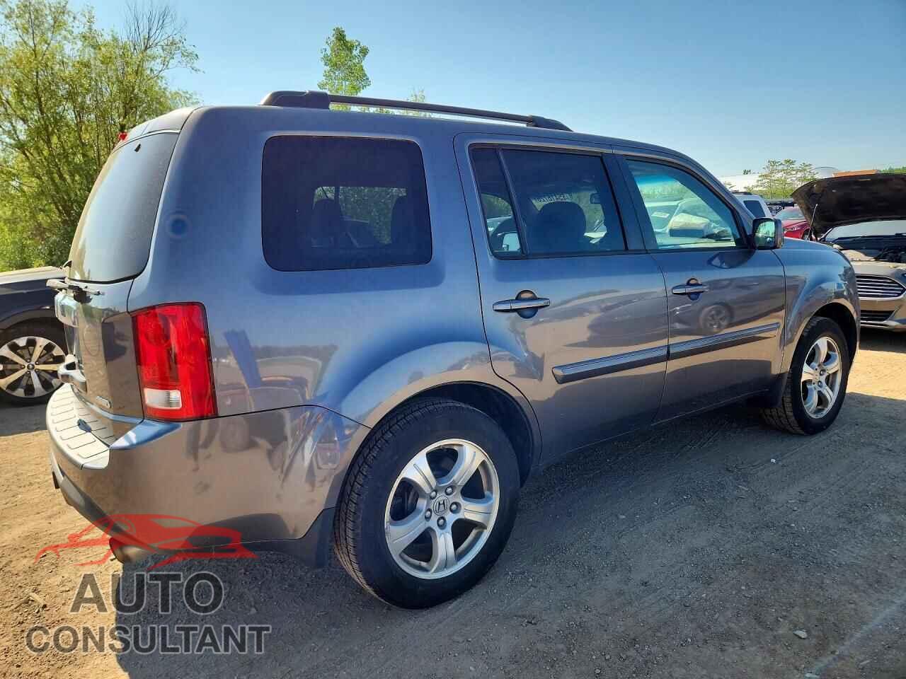 HONDA PILOT 2015 - 5FNYF4H54FB026376