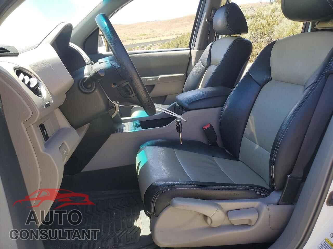 HONDA PILOT 2014 - 5FNYF4H24EB049614