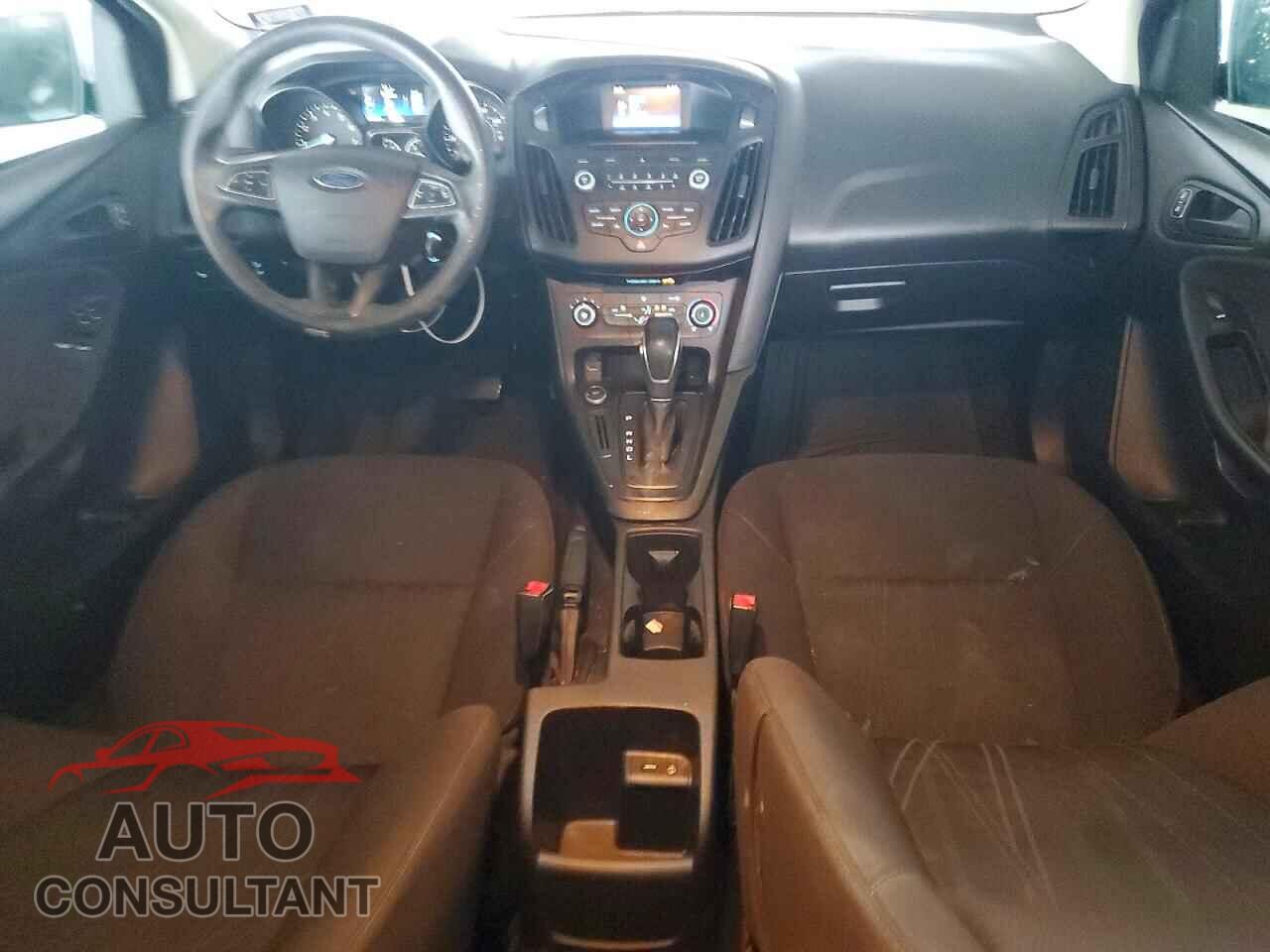 FORD FOCUS 2016 - 1FADP3E29GL229882