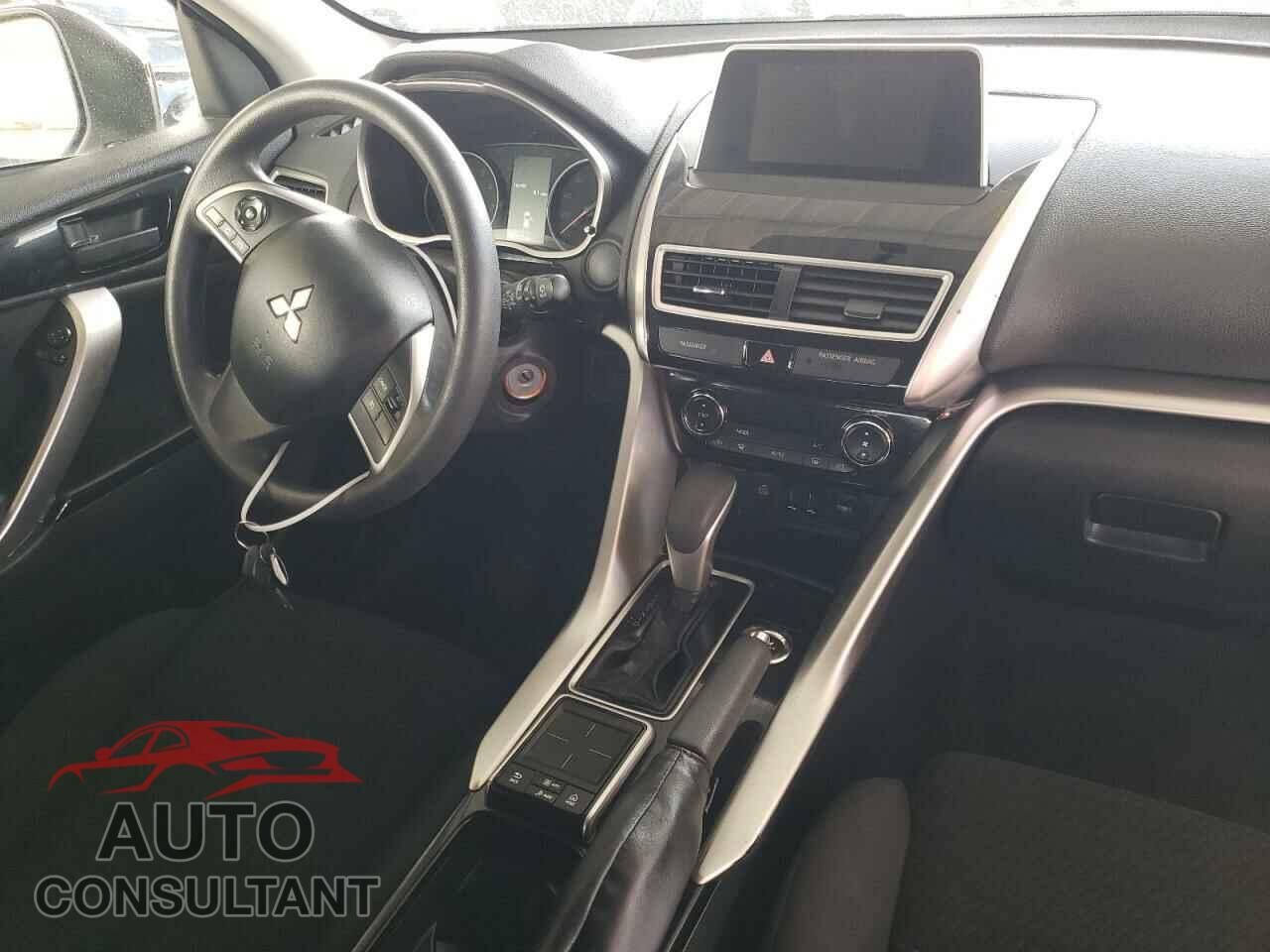 MITSUBISHI ECLIPSE 2019 - JA4AT4AA2KZ021936