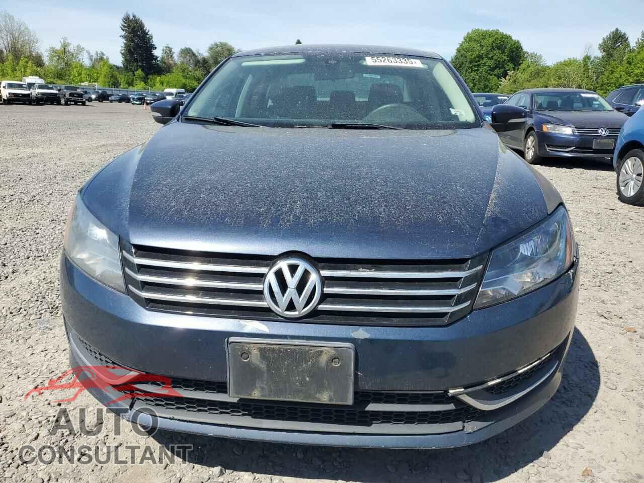 VOLKSWAGEN PASSAT 2013 - 1VWAP7A31DC024245