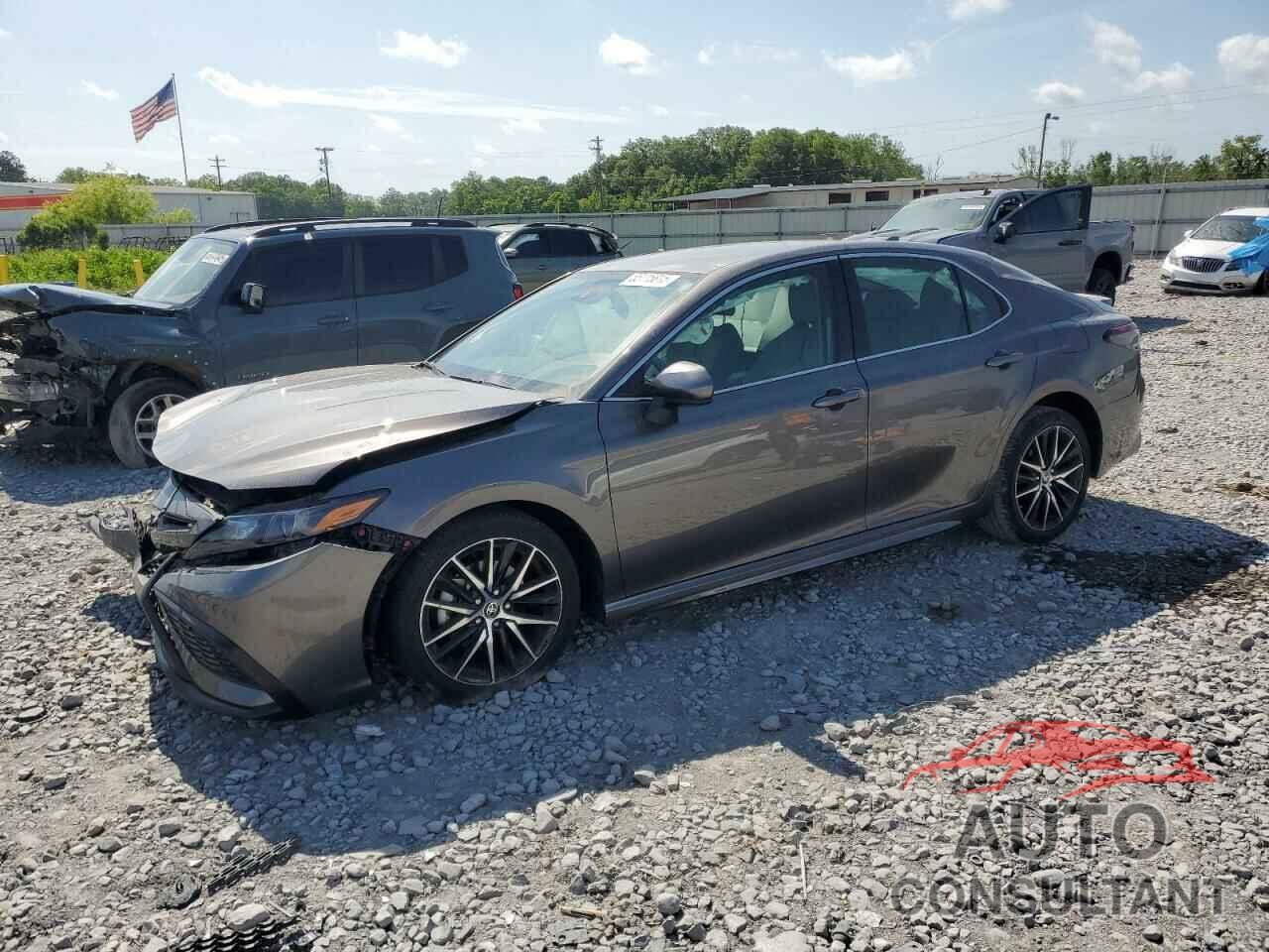 TOYOTA CAMRY 2021 - 4T1G11AK6MU560083