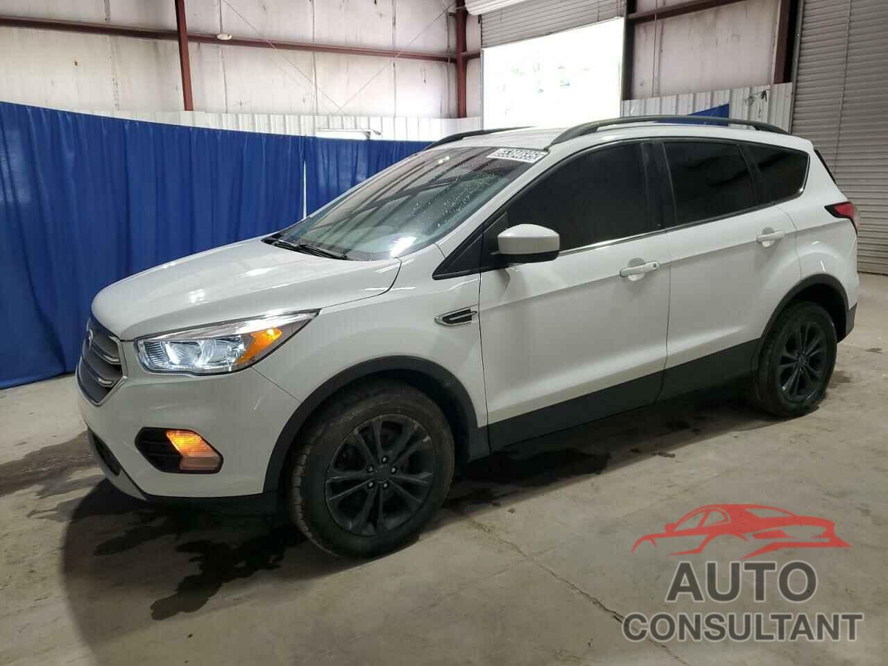 FORD ESCAPE 2018 - 1FMCU9GD0JUD35568