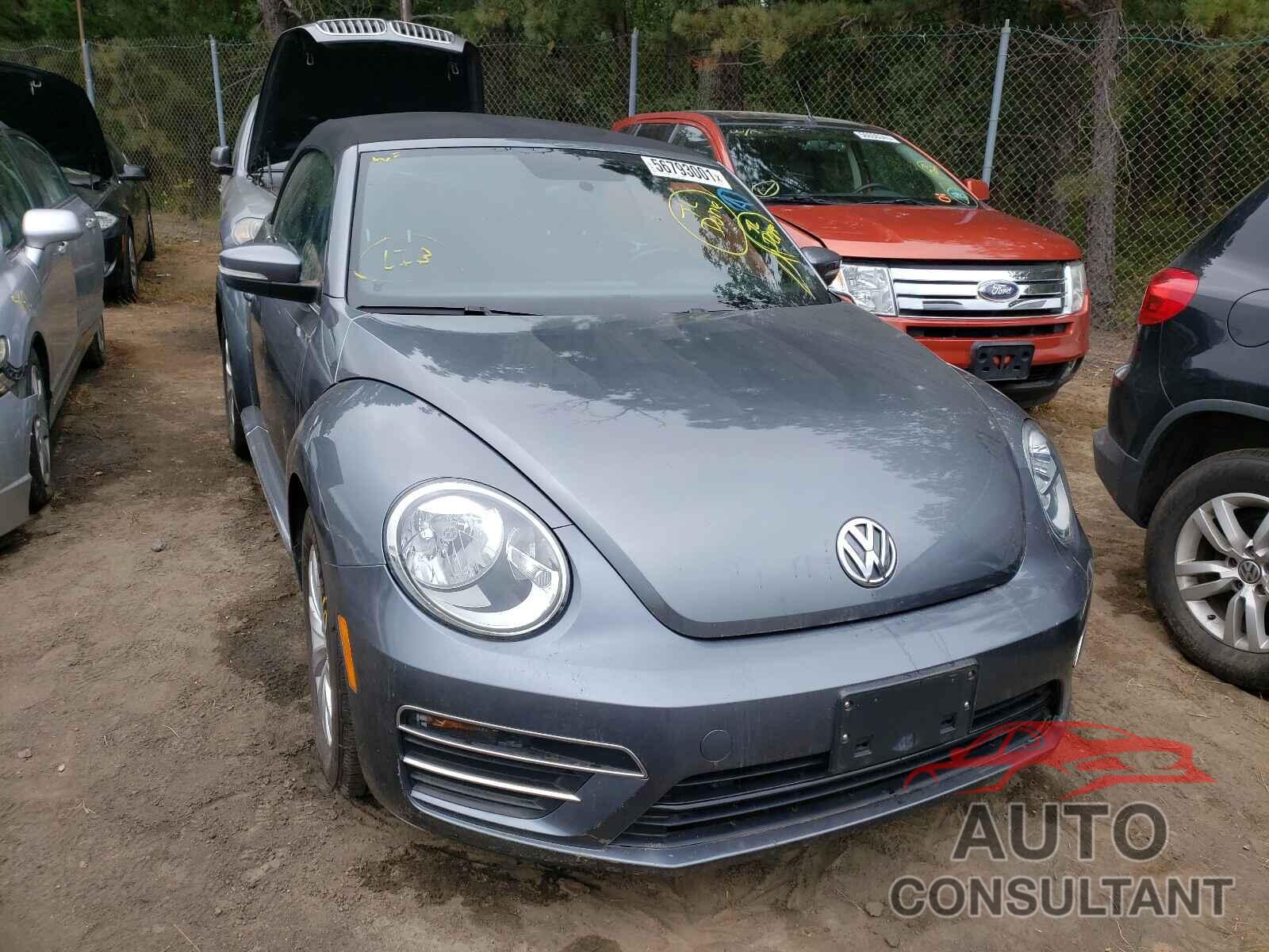 VOLKSWAGEN BEETLE 2018 - 3VW5DAAT2JM505252