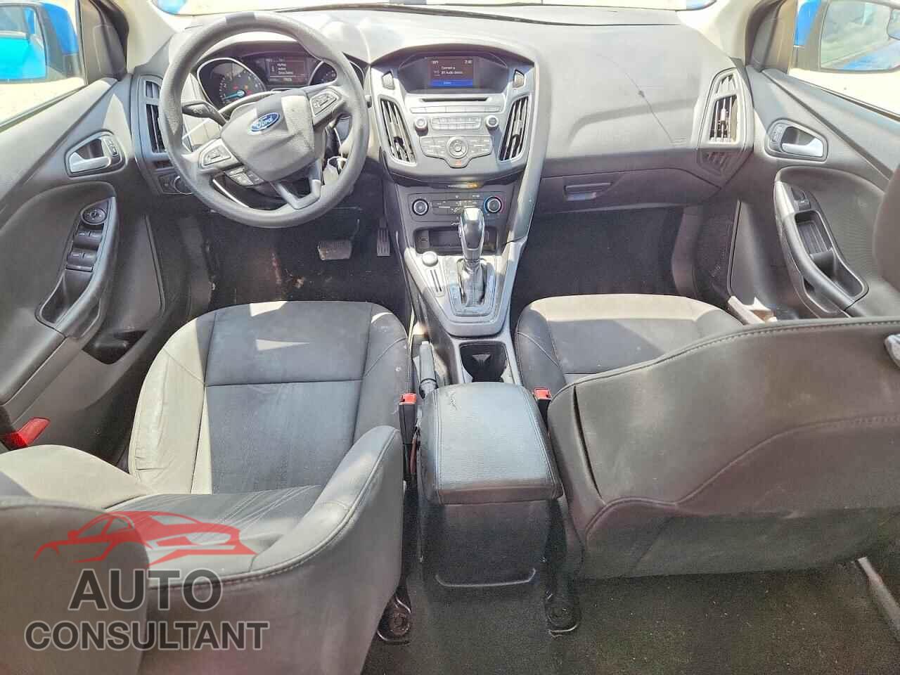 FORD FOCUS 2015 - 1FADP3F23FL231009