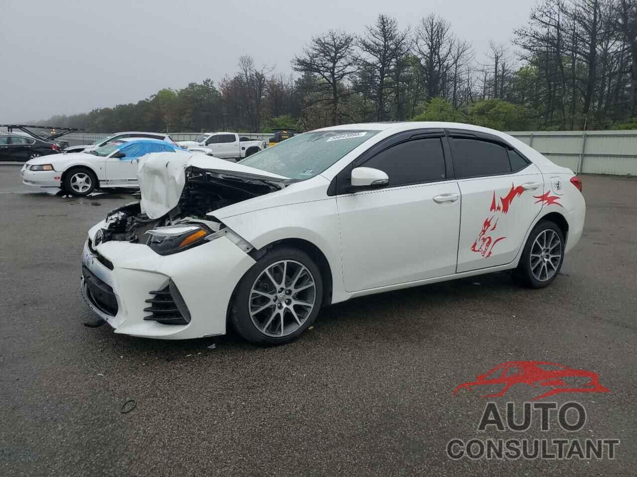 TOYOTA COROLLA 2017 - 5YFBURHE5HP625738