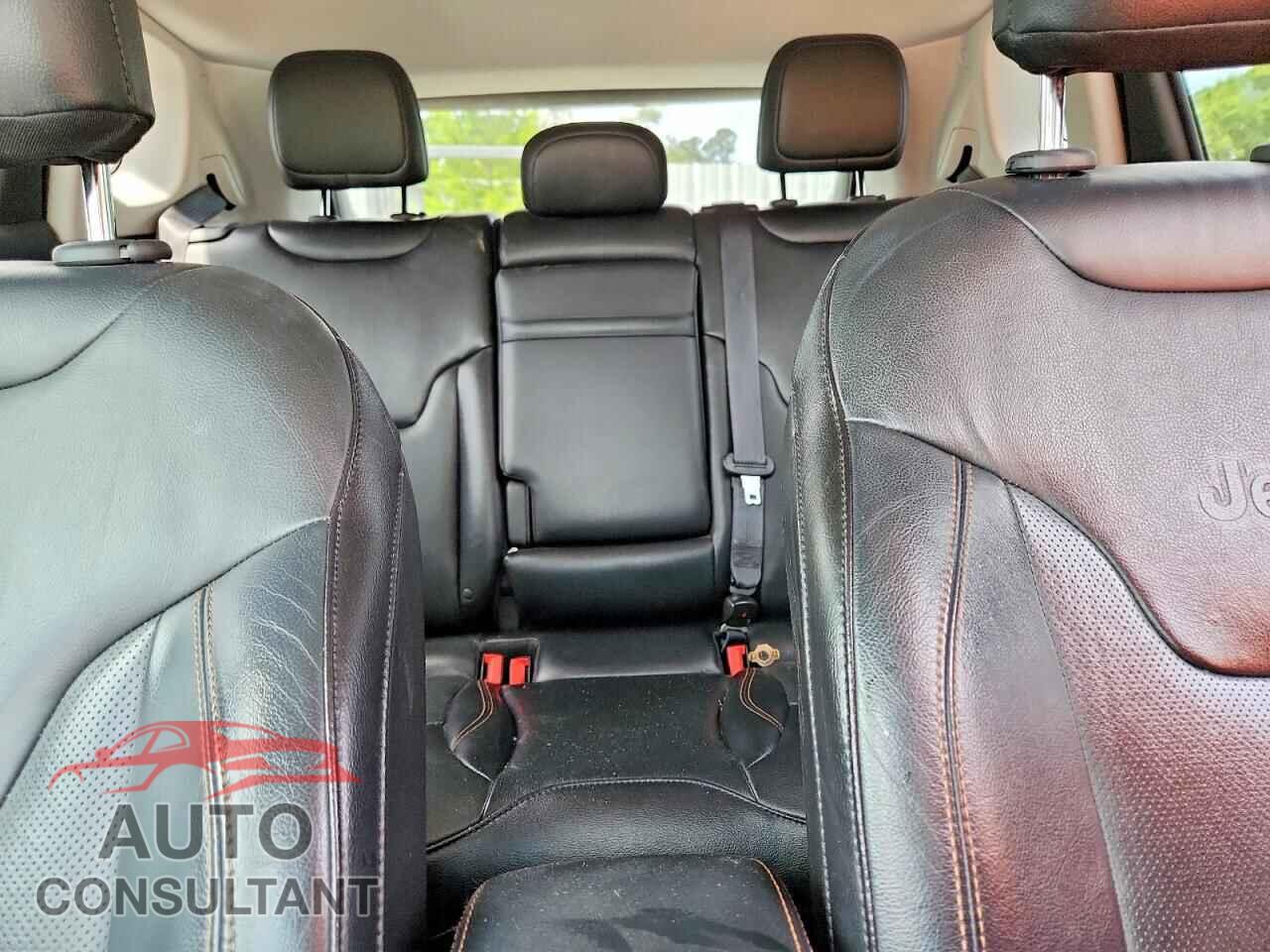 JEEP COMPASS 2017 - 3C4NJDCB9HT597722