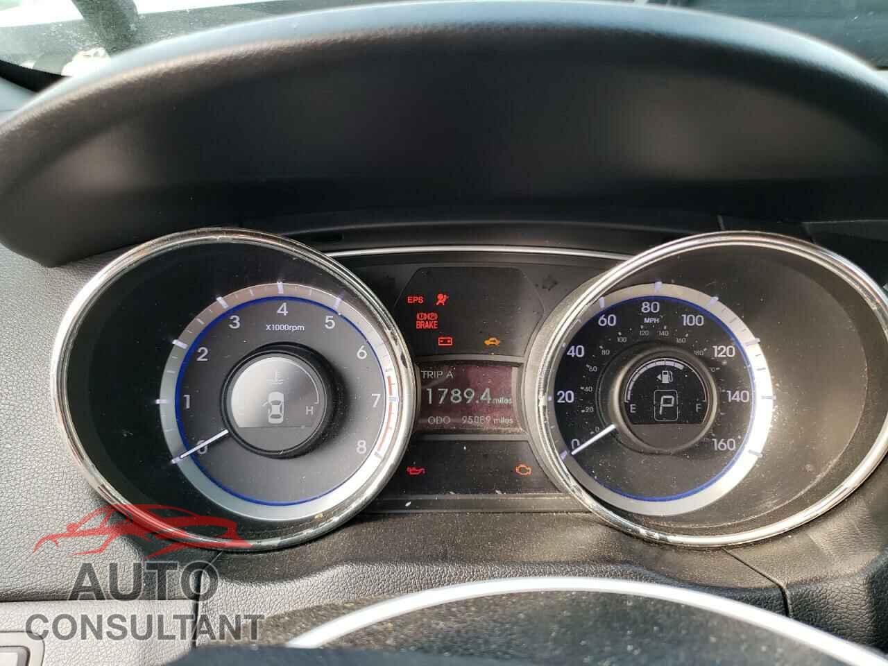 HYUNDAI SONATA 2011 - 5NPEC4AC2BH003128