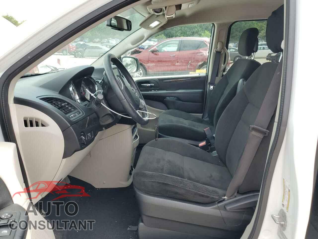 DODGE CARAVAN 2015 - 2C4RDGBG3FR728652