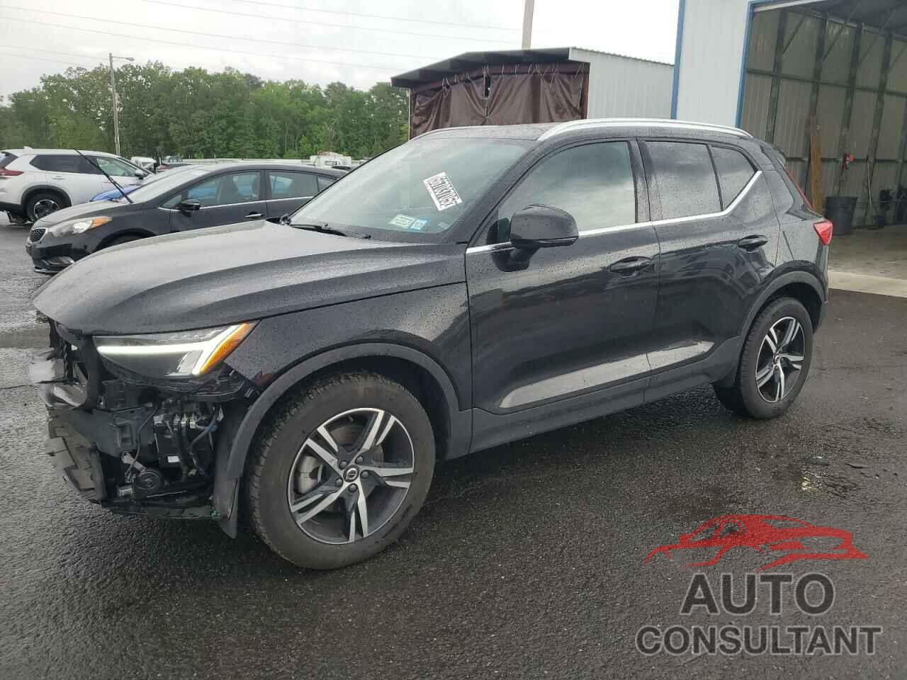 VOLVO XC40 CORE 2024 - YV4L12UK9R2335998
