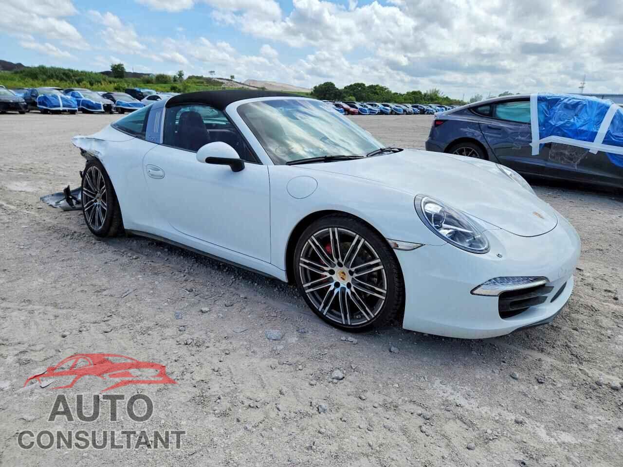 PORSCHE 911 2015 - WP0BB2A91FS135609