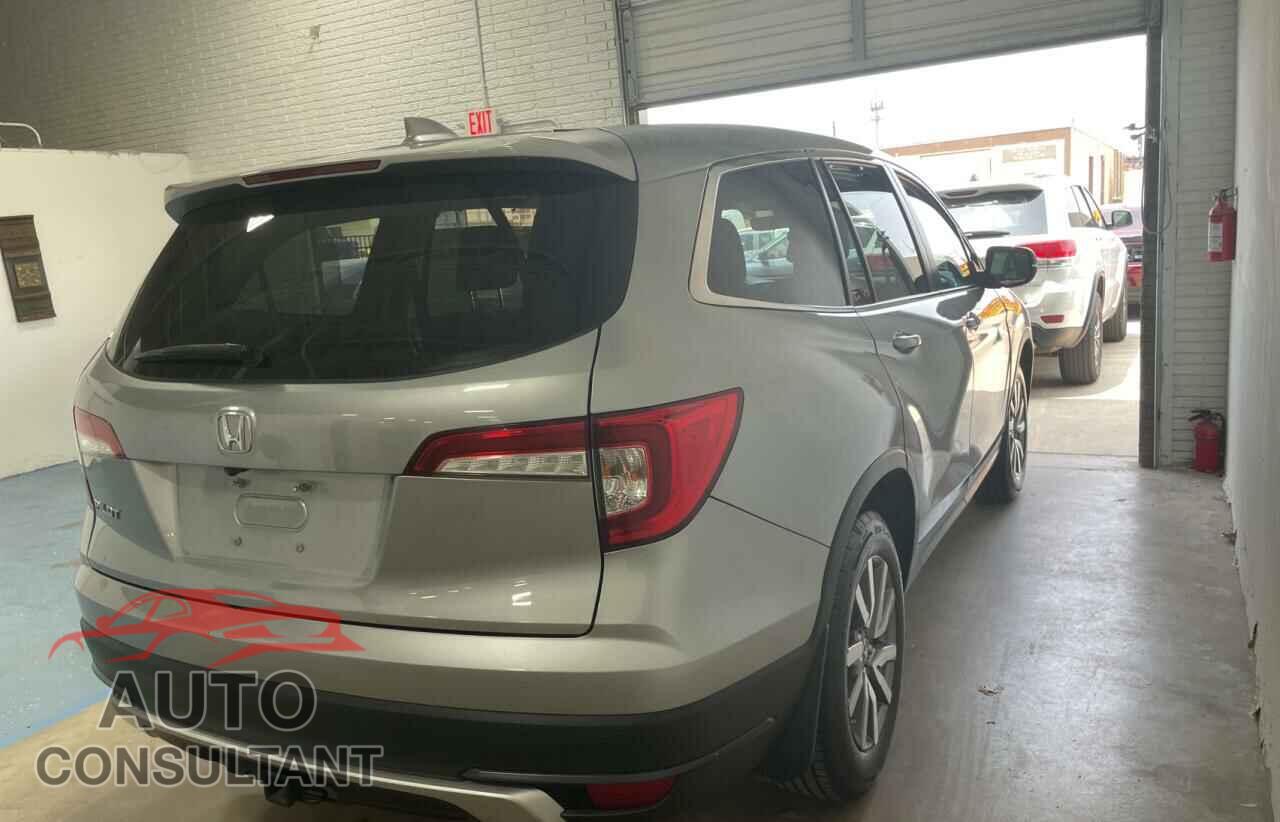 HONDA PILOT 2019 - 5FNYF5H59KB044369