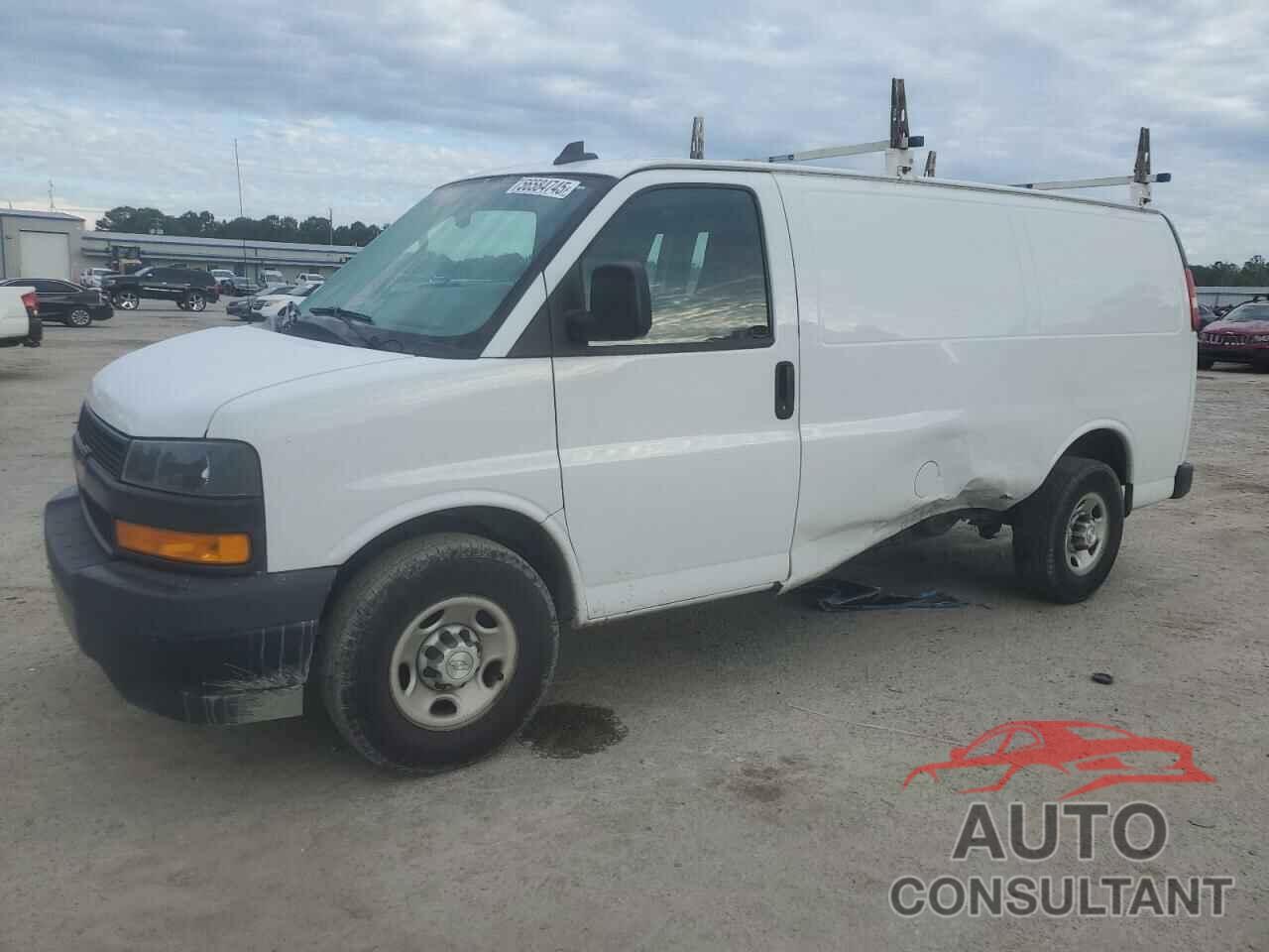 CHEVROLET EXPRESS 2019 - 1GCWGAFP1K1169683