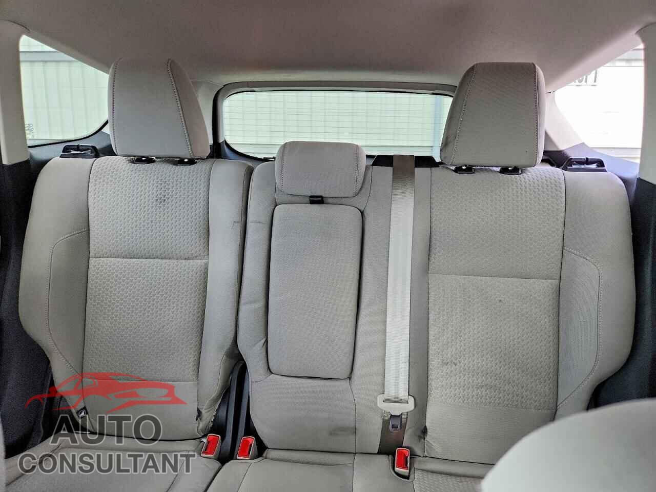 FORD ESCAPE 2017 - 1FMCU0GD0HUE83421