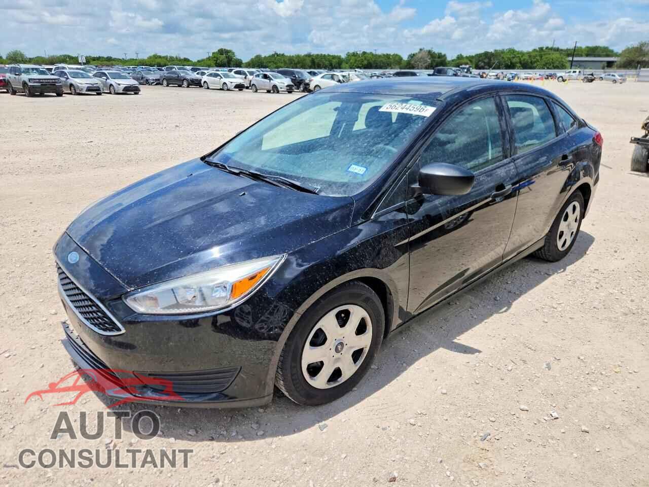 FORD FOCUS 2018 - 1FADP3E2XJL277477