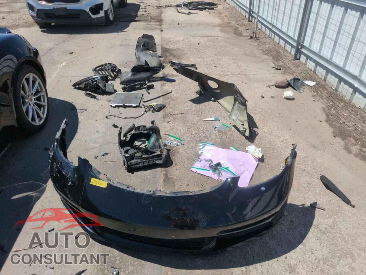 PORSCHE BOXSTER 2021 - WP0CA2A89MS210147