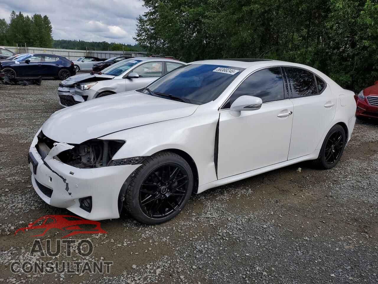 LEXUS IS 2011 - JTHBF5C25B5133701