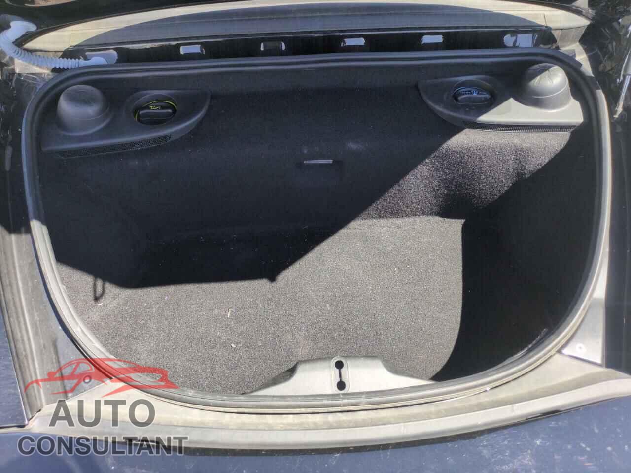 PORSCHE BOXSTER 2021 - WP0CA2A89MS210147