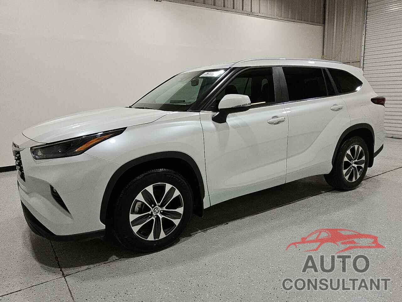 TOYOTA HIGHLANDER 2024 - 5TDKDRAH5RS054524