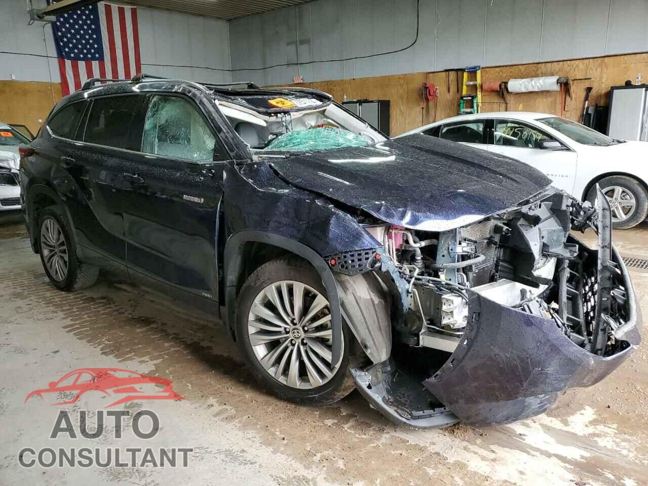 TOYOTA HIGHLANDER 2021 - 5TDEBRCH4MS036038