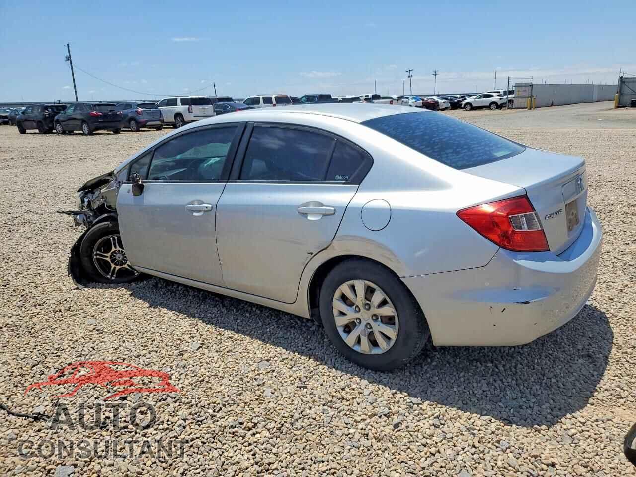 HONDA CIVIC 2012 - 2HGFB2F55CH575683