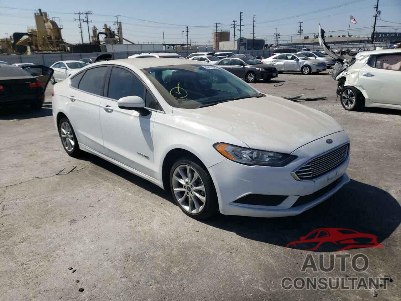 FORD FUSION 2017 - 3FA6P0LU1HR385641