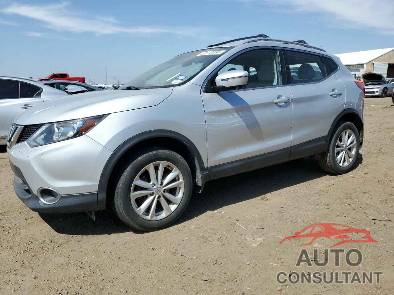 NISSAN ROGUE 2018 - JN1BJ1CR7JW286890