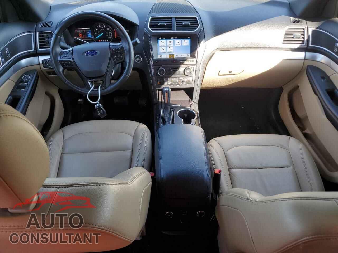 FORD EXPLORER 2017 - 1FM5K8D82HGB86024