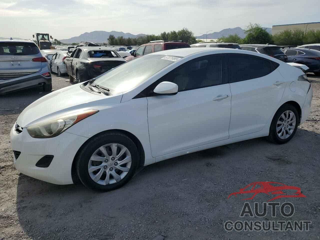 HYUNDAI ELANTRA 2013 - 5NPDH4AE0DH188281