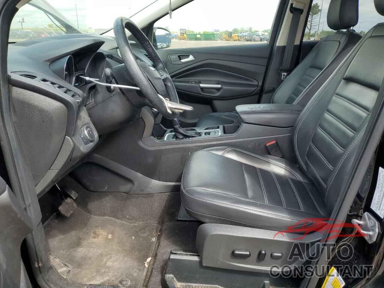 FORD ESCAPE 2019 - 1FMCU9HD8KUB77223