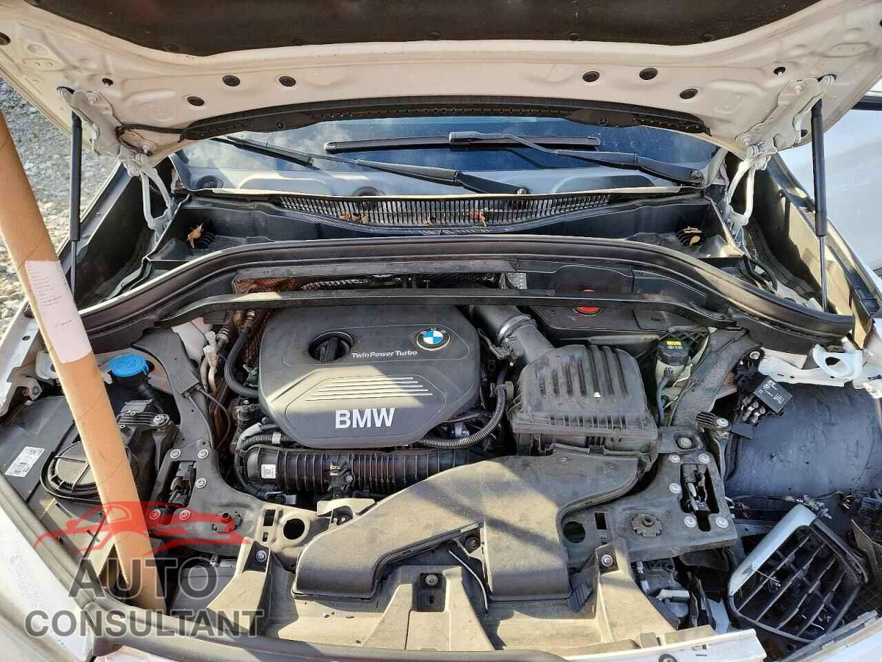 BMW X1 2017 - WBXHT3C30H5F68769
