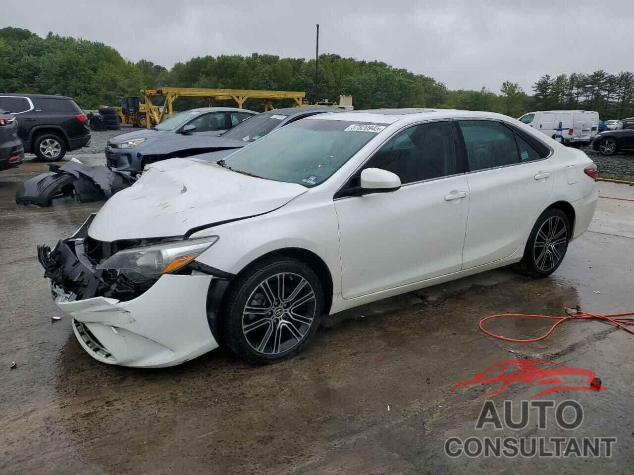 TOYOTA CAMRY 2016 - 4T1BF1FK8GU168022