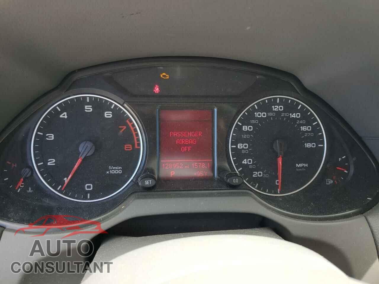 AUDI Q5 2012 - WA1LFAFP1CA115012