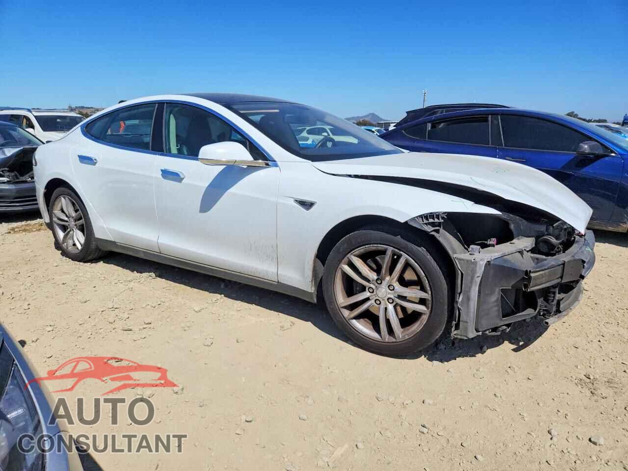 TESLA MODEL S 2013 - 5YJSA1CG7DFP07530