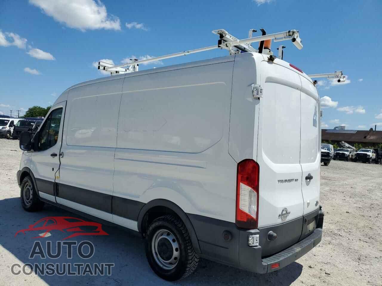 FORD TRANSIT 2015 - 1FTNE2CV8FKB13394