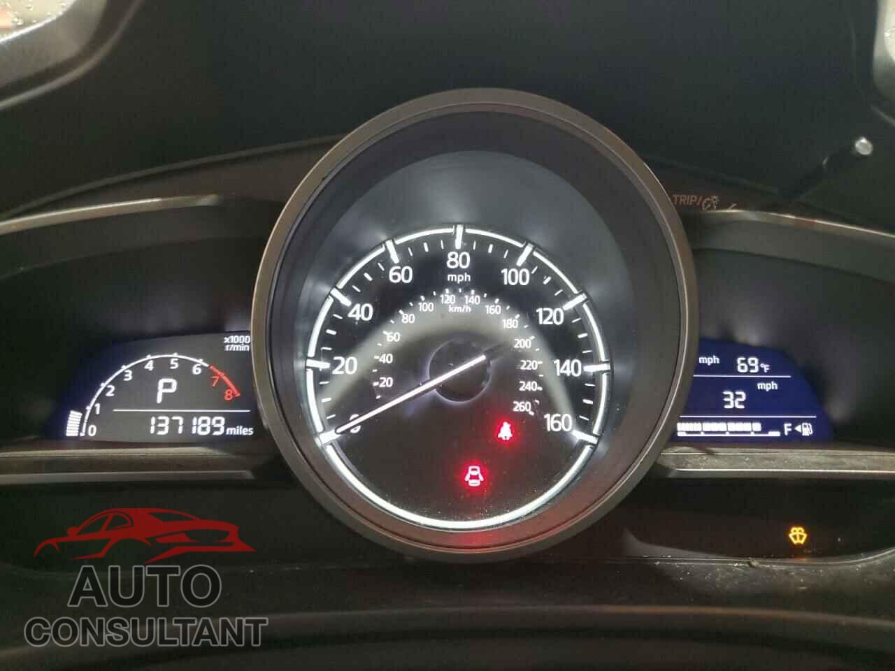 MAZDA 3 2017 - 3MZBN1U71HM157596