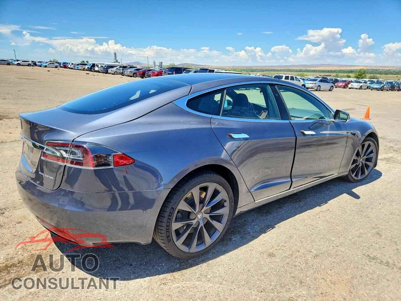 TESLA MODEL S 2021 - 5YJSA1E20MF427773